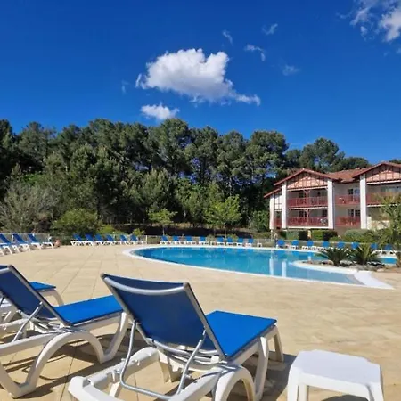 Apartment T2 Au Coeur Du Golf Avec Piscine Entre & Ocean - Menage Inclus *